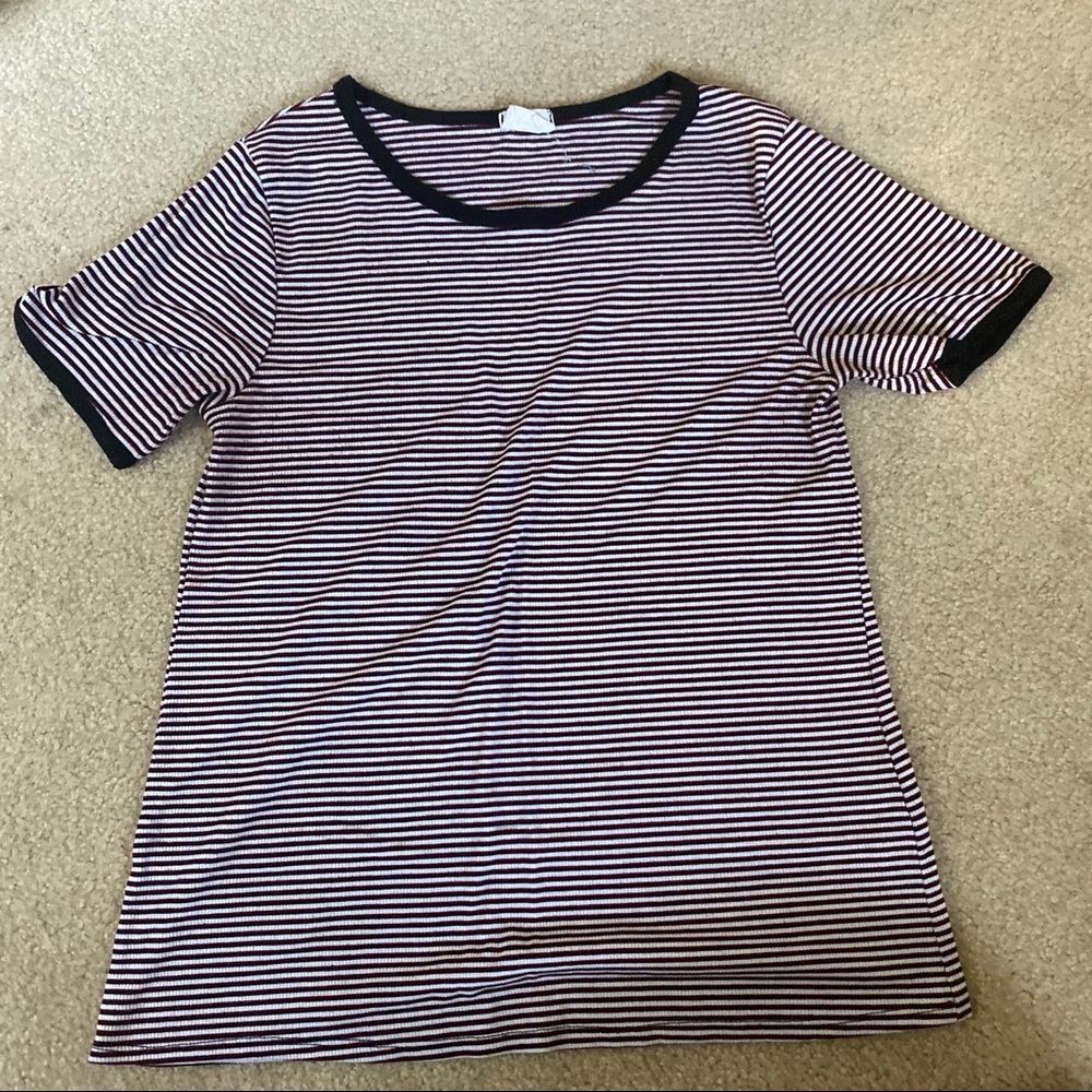 Striped Fitted Top - Picture 2 of 4